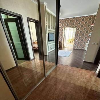 Продается 2-х комнатная квартира, 88 м²