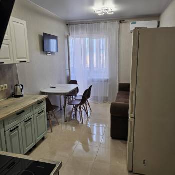 Сдается 2-х комнатная квартира, 42 м²