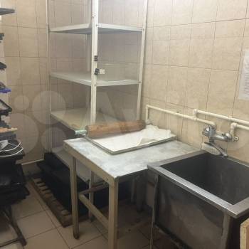 Сдается Нежилое помещение, 208 м²