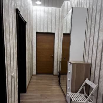 Сдается 2-х комнатная квартира, 83 м²