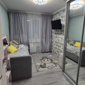 Продается 3-х комнатная квартира, 58 м²