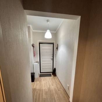 Продается 1-комнатная квартира, 36 м²