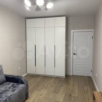 Сдается 1-комнатная квартира, 38,7 м²