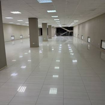 Сдается Нежилое помещение, 500 м²