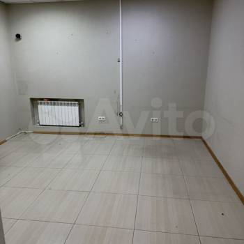 Сдается Нежилое помещение, 500 м²