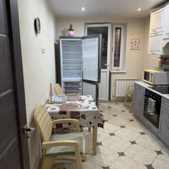 Сдается 1-комнатная квартира, 40 м²