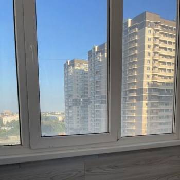 Продается 1-комнатная квартира, 37 м²