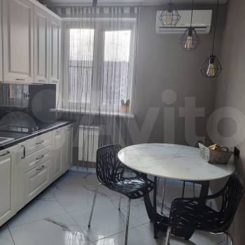 Продается 2-х комнатная квартира, 56 м²