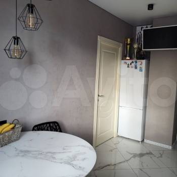 Продается 2-х комнатная квартира, 56 м²