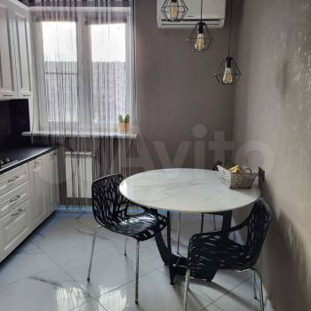 Продается 2-х комнатная квартира, 56 м²