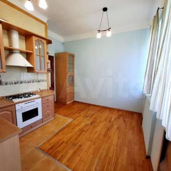 Продается Многокомнатная квартира, 95 м²