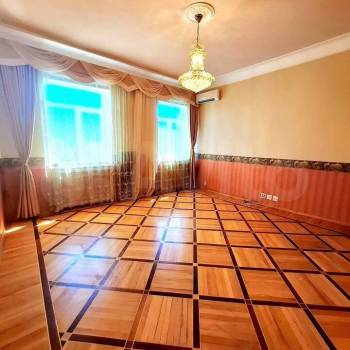 Продается Многокомнатная квартира, 95 м²