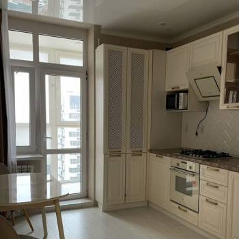 Сдается 1-комнатная квартира, 42 м²