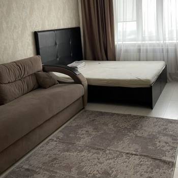 Сдается 1-комнатная квартира, 42 м²