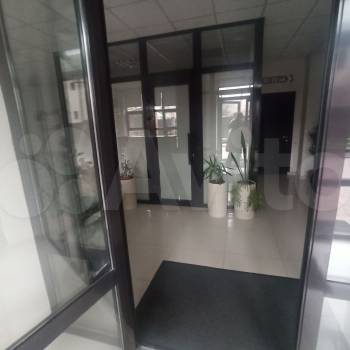 Продается 1-комнатная квартира, 49 м²