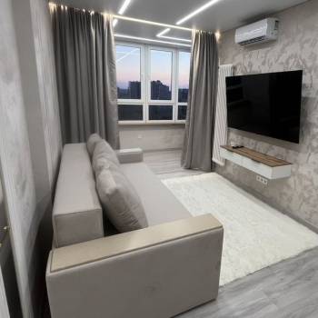 Сдается 2-х комнатная квартира, 60 м²