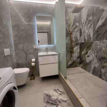 Сдается 2-х комнатная квартира, 60 м²