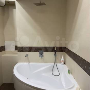 Сдается 2-х комнатная квартира, 72 м²