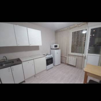 Сдается 2-х комнатная квартира, 56 м²
