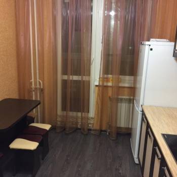 Сдается 1-комнатная квартира, 42 м²