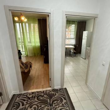 Сдается 1-комнатная квартира, 38 м²