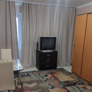 Сдается 1-комнатная квартира, 43 м²