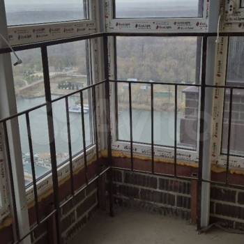 Продается 1-комнатная квартира, 40 м²