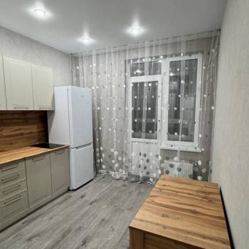 Сдается 1-комнатная квартира, 36 м²