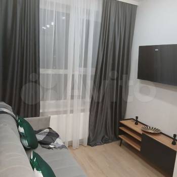 Продается 1-комнатная квартира, 41 м²