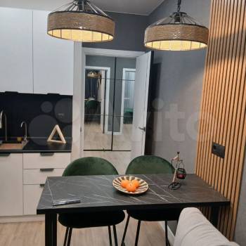 Продается 1-комнатная квартира, 41 м²