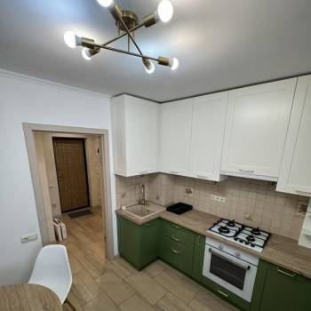 Продается 2-х комнатная квартира, 58 м²
