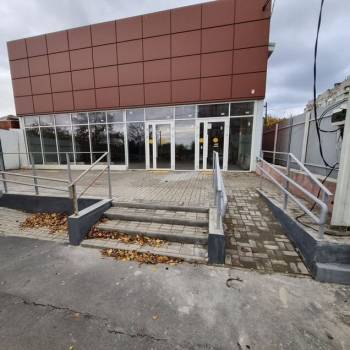 Сдается Нежилое помещение, 264 м²