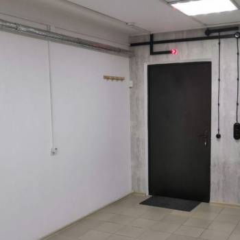 Сдается Нежилое помещение, 18 м²