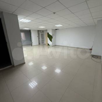 Сдается Нежилое помещение, 100 м²