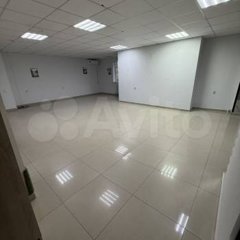 Сдается Нежилое помещение, 100 м²