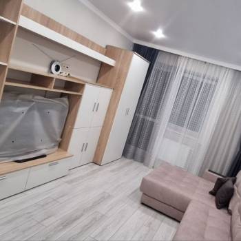 Сдается 1-комнатная квартира, 45 м²