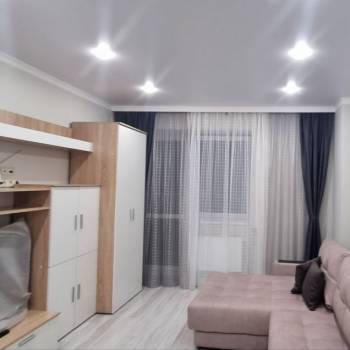 Сдается 1-комнатная квартира, 45 м²