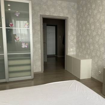 Сдается 1-комнатная квартира, 46 м²