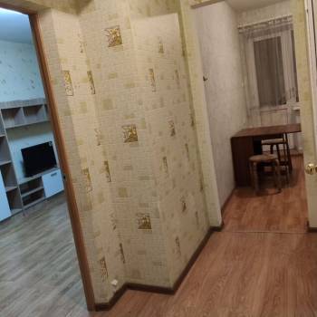 Сдается 1-комнатная квартира, 46 м²