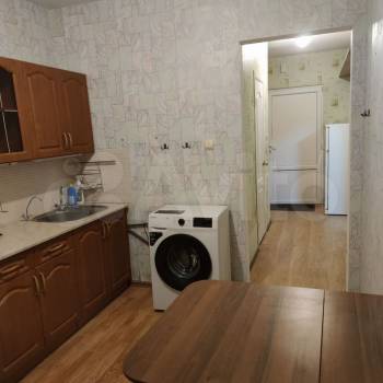 Сдается 1-комнатная квартира, 46 м²