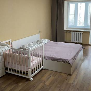 Продается 1-комнатная квартира, 42,4 м²