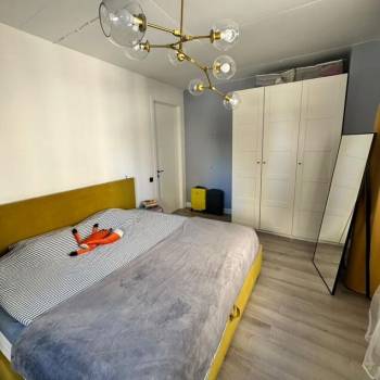 Продается Многокомнатная квартира, 79 м²