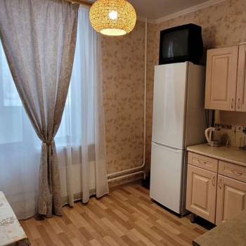 Сдается 1-комнатная квартира, 37 м²