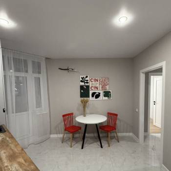 Сдается 1-комнатная квартира, 42 м²