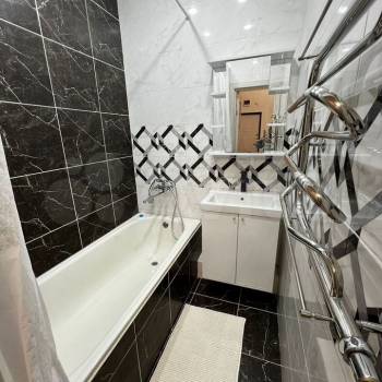 Сдается 2-х комнатная квартира, 60 м²