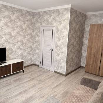 Сдается 1-комнатная квартира, 37 м²