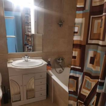 Сдается 2-х комнатная квартира, 71 м²