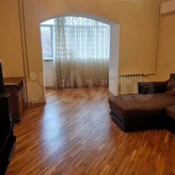 Сдается 2-х комнатная квартира, 71 м²