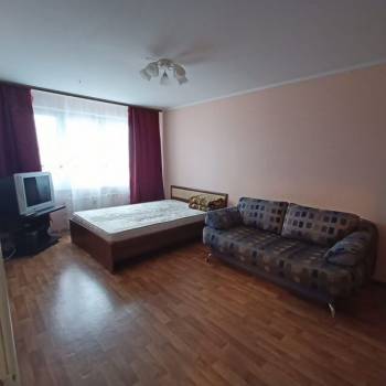 Сдается 1-комнатная квартира, 38 м²