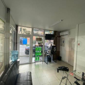 Продается Нежилое помещение, 204 м²